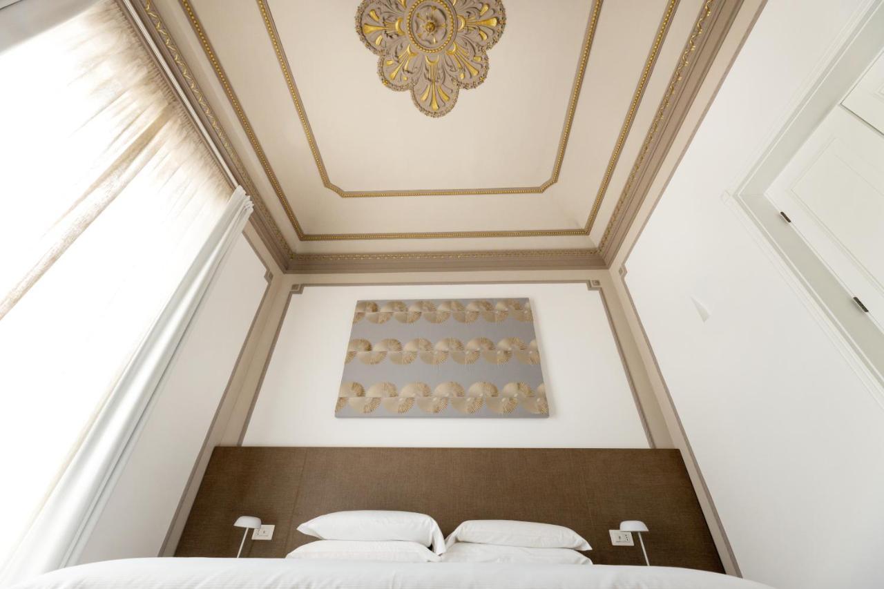 Riflessi Acireale Palace Suites Екстериор снимка