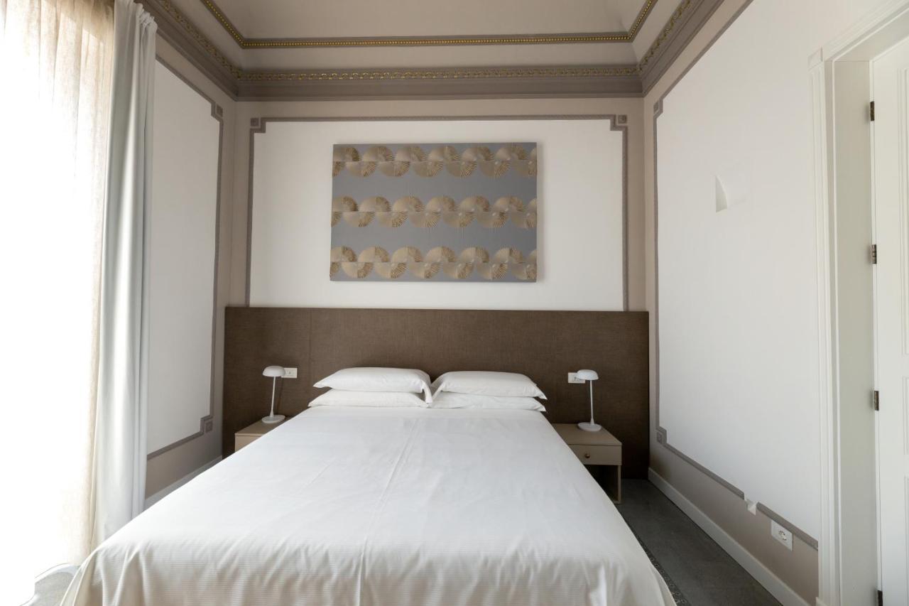 Riflessi Acireale Palace Suites Екстериор снимка