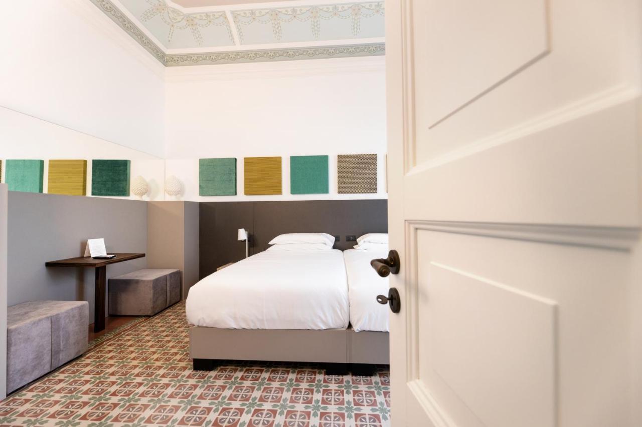 Riflessi Acireale Palace Suites Екстериор снимка
